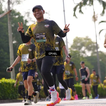 Runner Photo 6573186