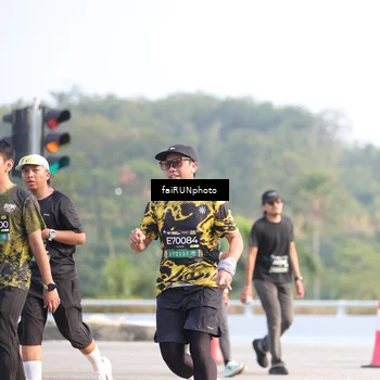 Runner Photo 6573238