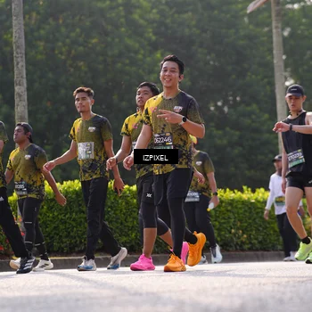 Runner Photo 6573254