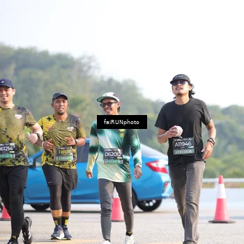 Runner Photo 6573336