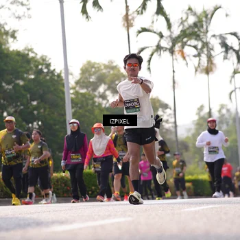 Runner Photo 6573344