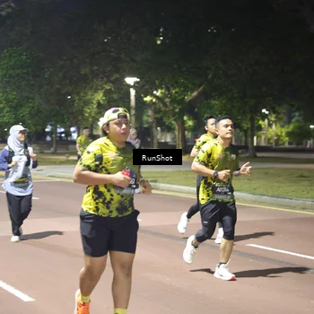 Runner Photo 6573362