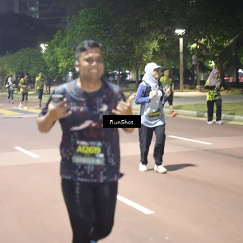 Runner Photo 6573402