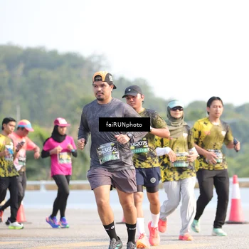 Runner Photo 6573403