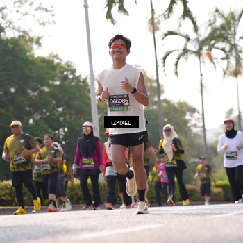 Runner Photo 6573407