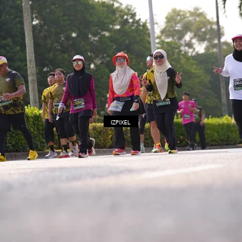 Runner Photo 6573436