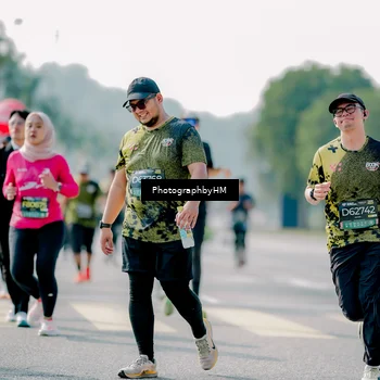 Runner Photo 6573437