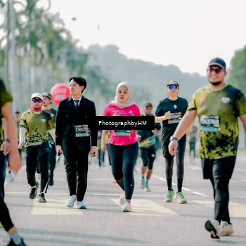 Runner Photo 6573452