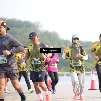 Runner Photo 6573466