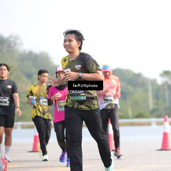 Runner Photo 6573481