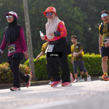 Runner Photo 6573598