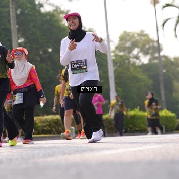 Runner Photo 6573600