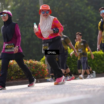 Runner Photo 6573615