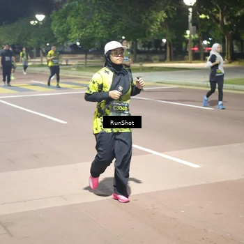 Runner Photo 6573649
