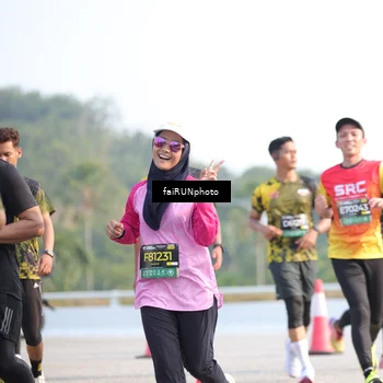 Runner Photo 6573652