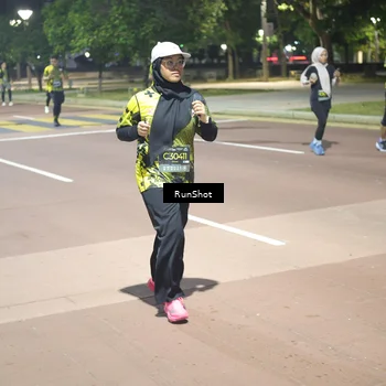 Runner Photo 6573672