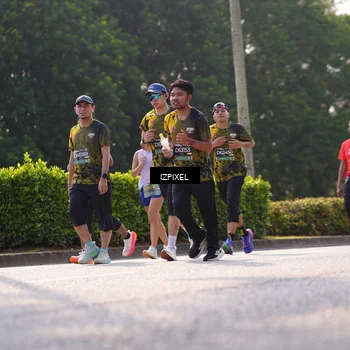 Runner Photo 6573674