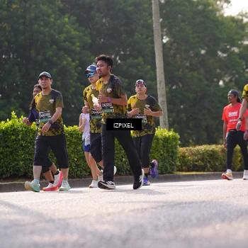 Runner Photo 6573711