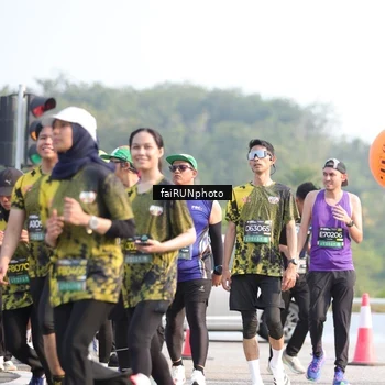 Runner Photo 6573797