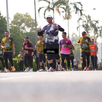 Runner Photo 6573854
