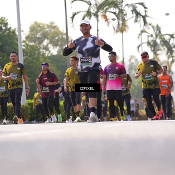 Runner Photo 6573864