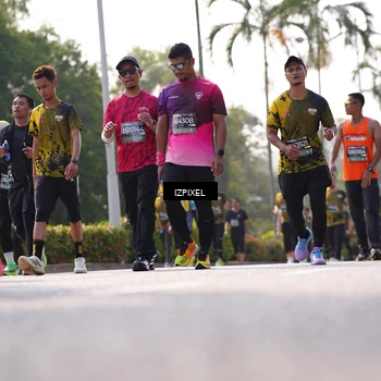 Runner Photo 6573930