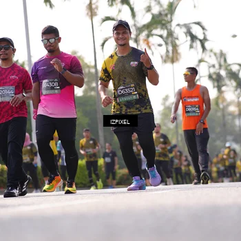 Runner Photo 6573952