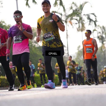 Runner Photo 6573964