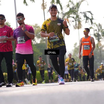 Runner Photo 6573969