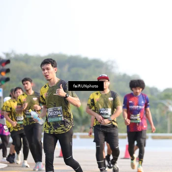 Runner Photo 6573975