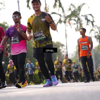 Runner Photo 6573986