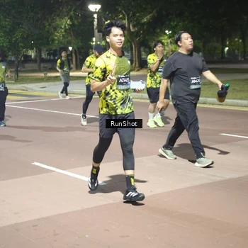 Runner Photo 6573997