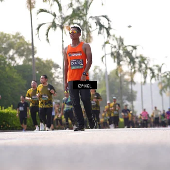 Runner Photo 6574000