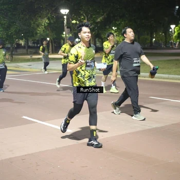 Runner Photo 6574014