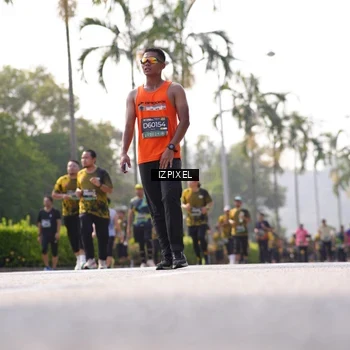 Runner Photo 6574018