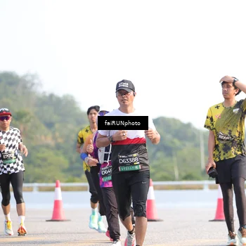 Runner Photo 6574027