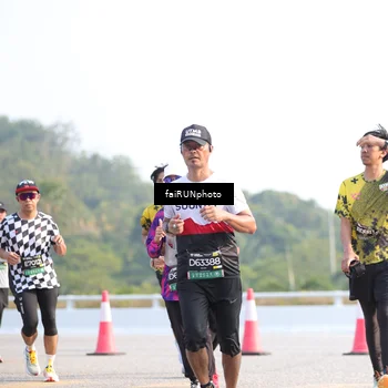 Runner Photo 6574032