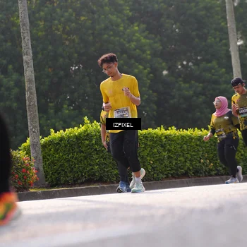 Runner Photo 6574041