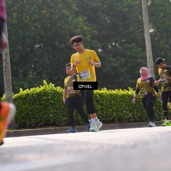 Runner Photo 6574045