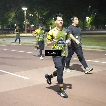 Runner Photo 6574046