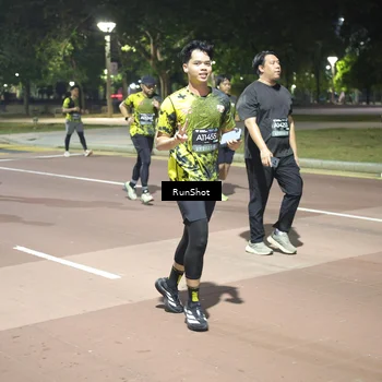 Runner Photo 6574052