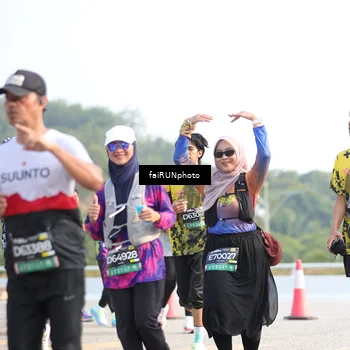 Runner Photo 6574057