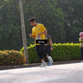 Runner Photo 6574060