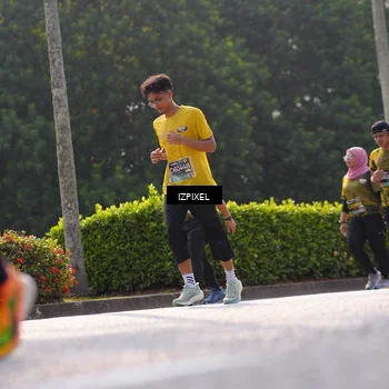 Runner Photo 6574078