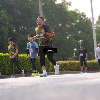 Runner Photo 6574104