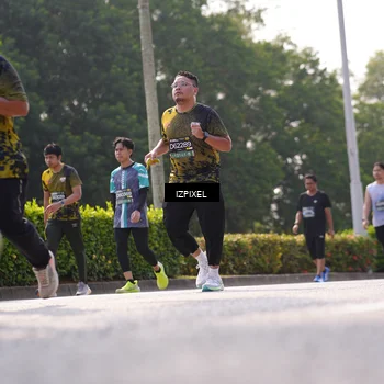 Runner Photo 6574109