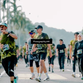 Runner Photo 6574112