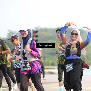 Runner Photo 6574146