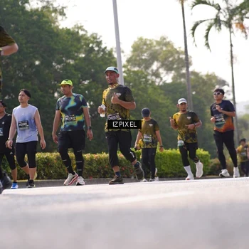 Runner Photo 6574153