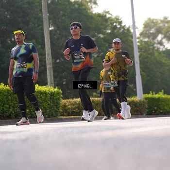 Runner Photo 6574173